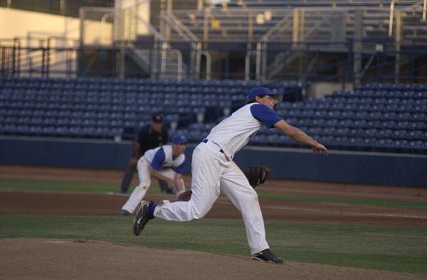 CV_baseball_5-19_Hawk_10