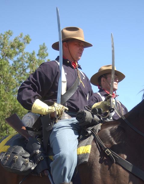 Fort_Verde_volunteers