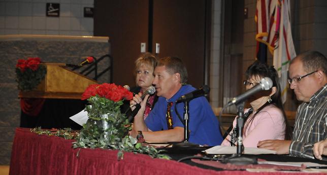 Bob Weir, Camp Verde High School principal, answers questions of concerned parents on the topic of four-day weeks during the Camp Verde United School District open forum on Wednesday, Feb. 29. The panel consisted of CVUSD Superintendent Amber Lee, left, Camp Verde Elementary School Principal Debi Pottorff and Camp Verde Middle School Principal Danny Howe.