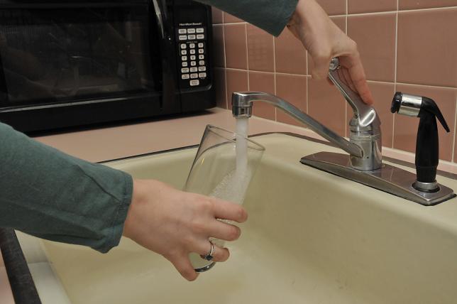 Water rates could be going up for people in the Cottonwood area. Residents will have one final chance to voice their concerns if City Council votes on the hike on Thursday, Nov. 13.?