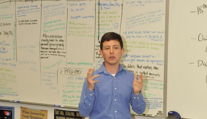 Klint McKean teaches English at Mingus Union High School. One of McKean’s classes is a dual enrollment class with Yavapai College, where students get both high school and college level credit.