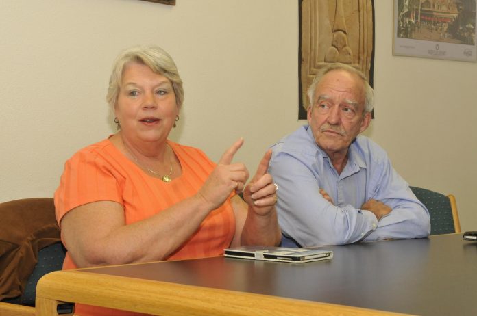 While neither are deaf, Patricia and Laurent Lagueux both know American Sign Language, and are part of Cottonwood Public Library’s Signing Circle. The group meets the second Wednesday of each month at the library, with the goal of making the deaf in the community feel more accepted.