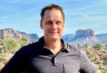 Fired police chief Gesell files suit against Cottonwood, 2 council members, current and former city officials