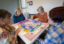 Stop dragon and get crackin’ with Mahjong Club