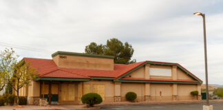 Black Bear Diner closes doors