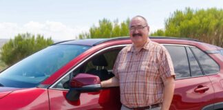 Retired police officer stops courier scam attempt on nonagenarian