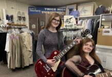 Duo plays VVS’ Fall Thrifty in Camp Verde